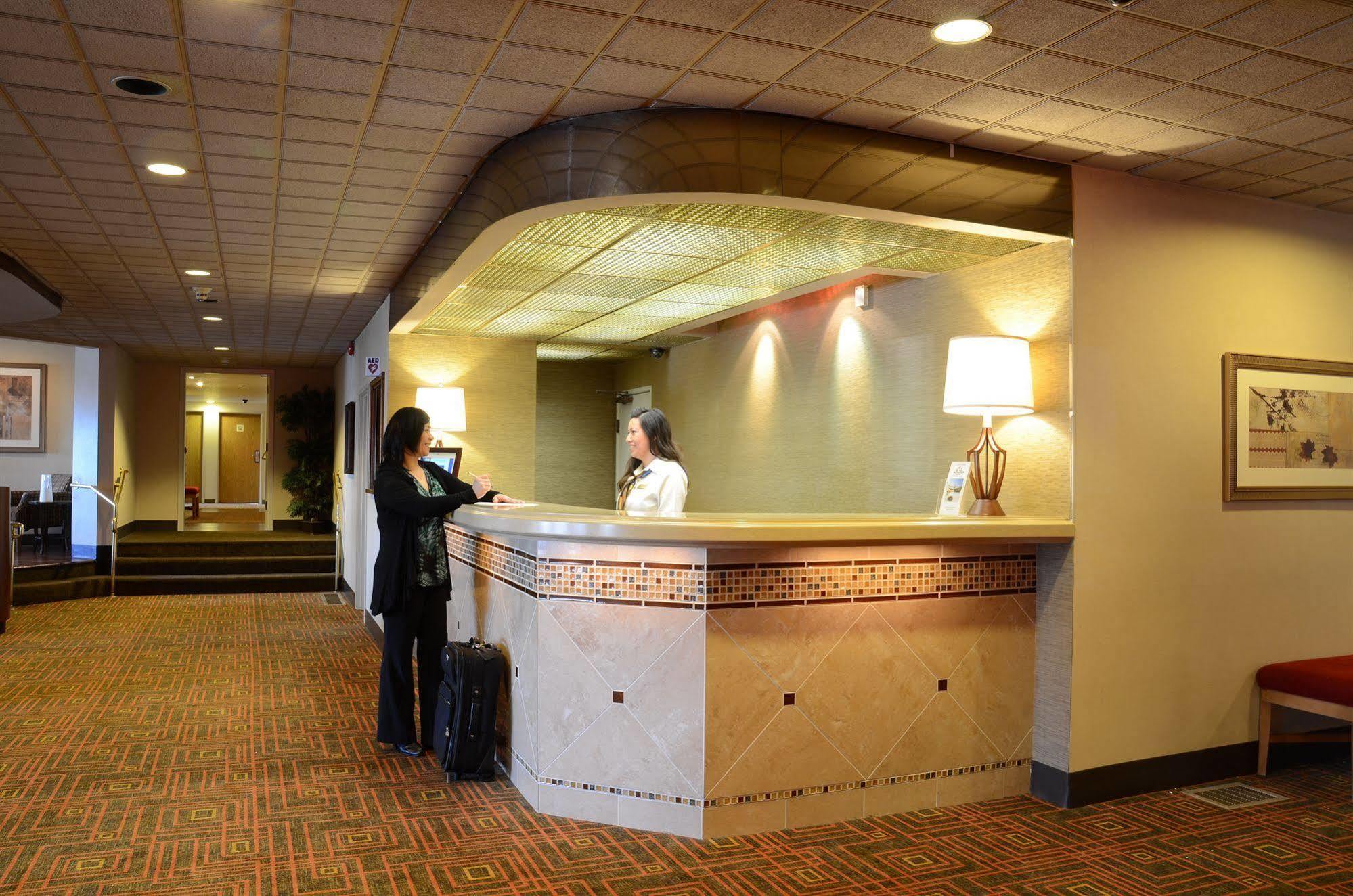 Monarch Hotel & Conference Center Clackamas Exterior foto